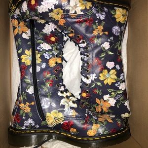 Doc Martens / Darcy Floral
